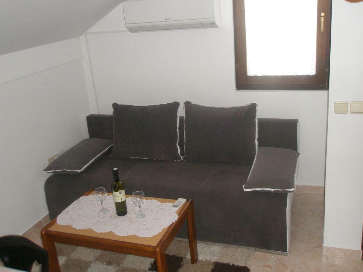 Apartment Ivan Nin Buitenkant foto